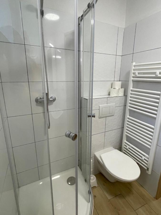 Cetnicka Stanice Hluboka Hluboká nad Vltavou Exterior foto
